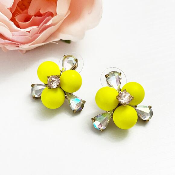 Upcycled J. Crew Yellow Flower Pop Earrings - Picture 1 of 5
